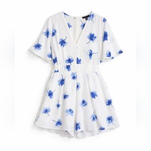 Atmosphere Blue Floral Romper White Flutter Sleeve Style Size 12